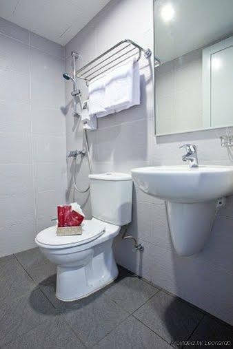 Khách sạn Sandpiper 3*